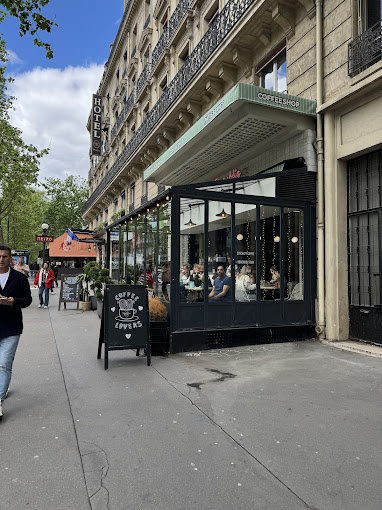 Restaurant Republique Of Coffee