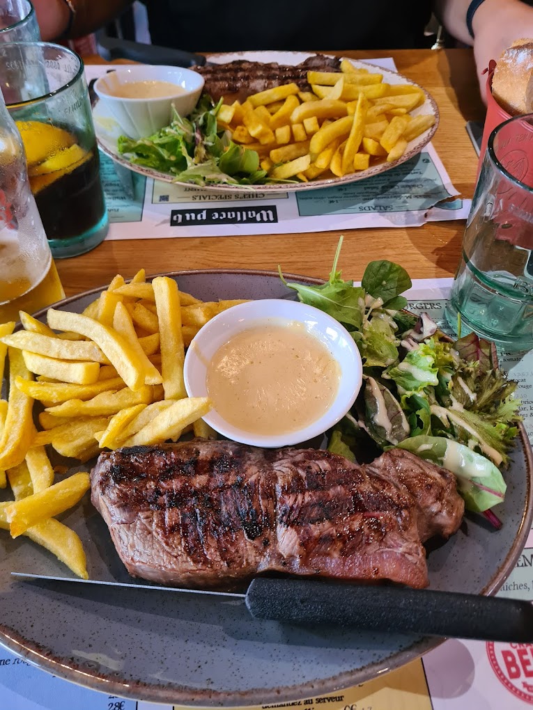 Le restaurant Wallace Pub