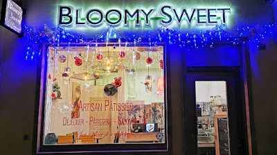 Restaurant Blooming Cafe