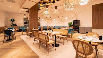 Le restaurant Cafeteria de L arenas