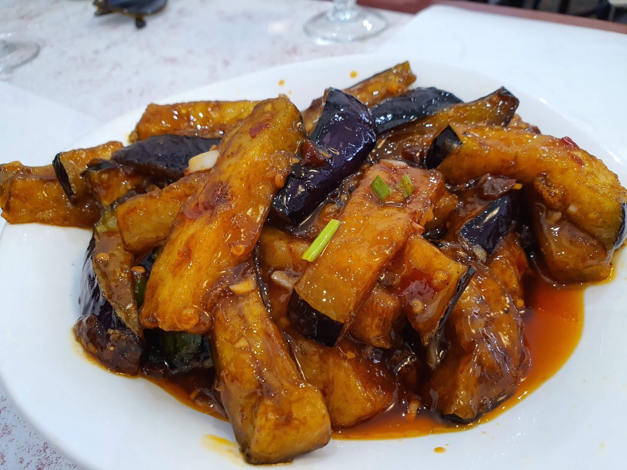 Restaurant Delices Des Acacias 味初鲜