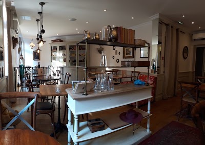 Restaurant Flower s cafe