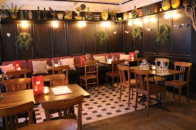 Restaurant Le Marche Cafe Restaurant