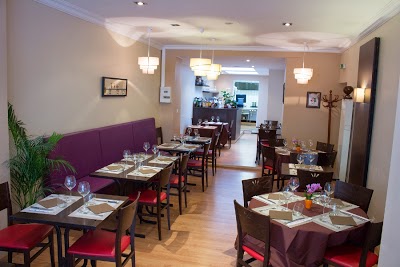 Restaurant The Co Do Hue