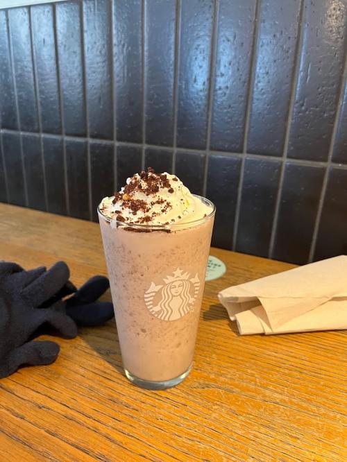 starbucks-65387fb3ad2d6.jpg